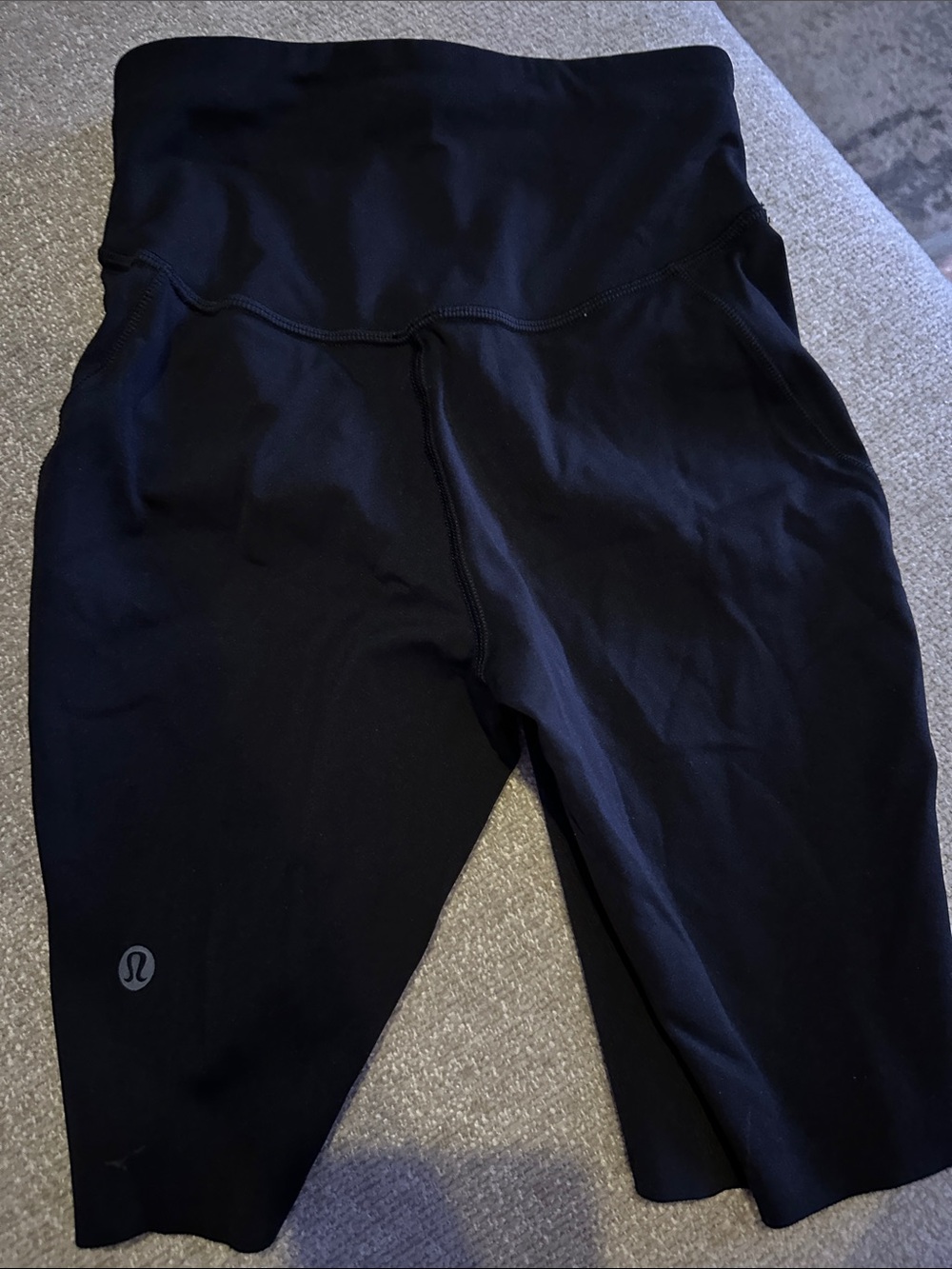 lululemon athletica Black Women's Bike Shorts - Picture 2 of 3